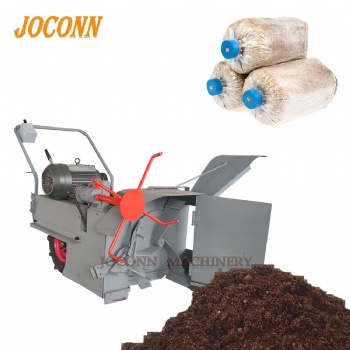 Self-Propelled Compost Turner Machine